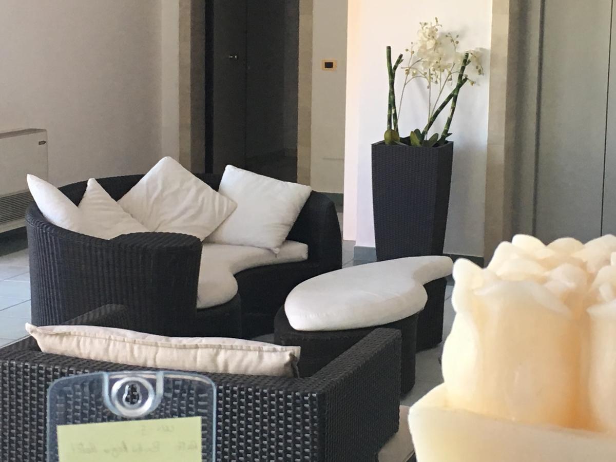 Hotel Bulla Regia Fontane Bianche Eksteriør billede